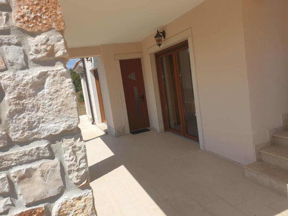 Villa Istra Divšići Εξωτερικό φωτογραφία